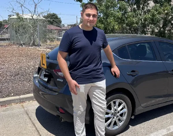 Local driving lessons available across Mooroopna and Shepparton